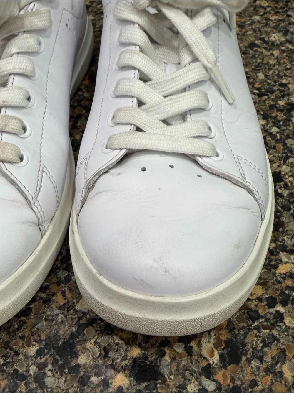 Tory Burch 7.5  White Leather ladies  Sneakers